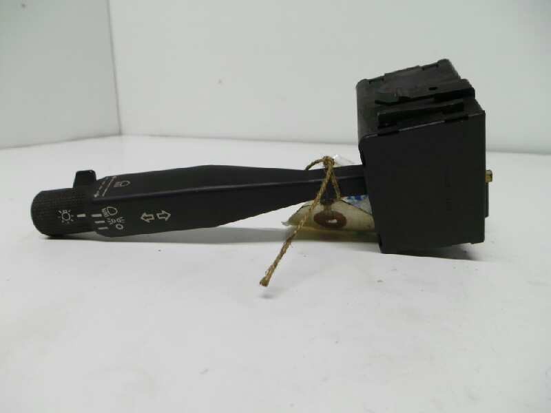 Recambio de mando intermitentes para nissan bluebird (910) referencia OEM IAM 36561B  