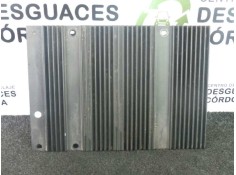 Recambio de sistema audio / radio cd para volvo xc90 2.4 diesel cat referencia OEM IAM 30732486-3067267B010 AMPLIFICADOR.SONIDO 