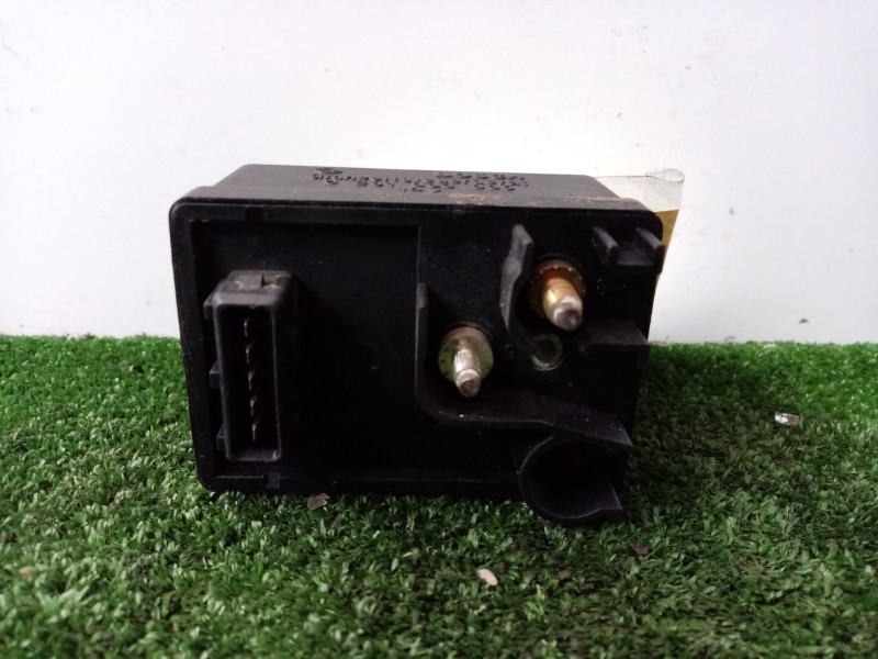 Recambio de caja precalentamiento para citroën zx 1.9 turbodiesel (dhx. d8b / xud9te) referencia OEM IAM 0281003005 BOSCH 