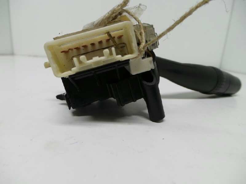 Recambio de mando intermitentes para toyota yaris (ncp1/nlp1/scp1) 1.4 turbodiesel cat referencia OEM IAM 1736482  