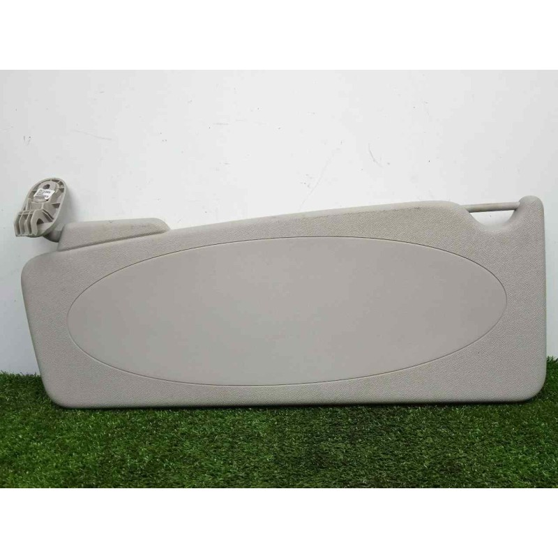 Recambio de parasol derecho para renault kangoo 1.5 blue dci diesel fap referencia OEM IAM 8200544838  