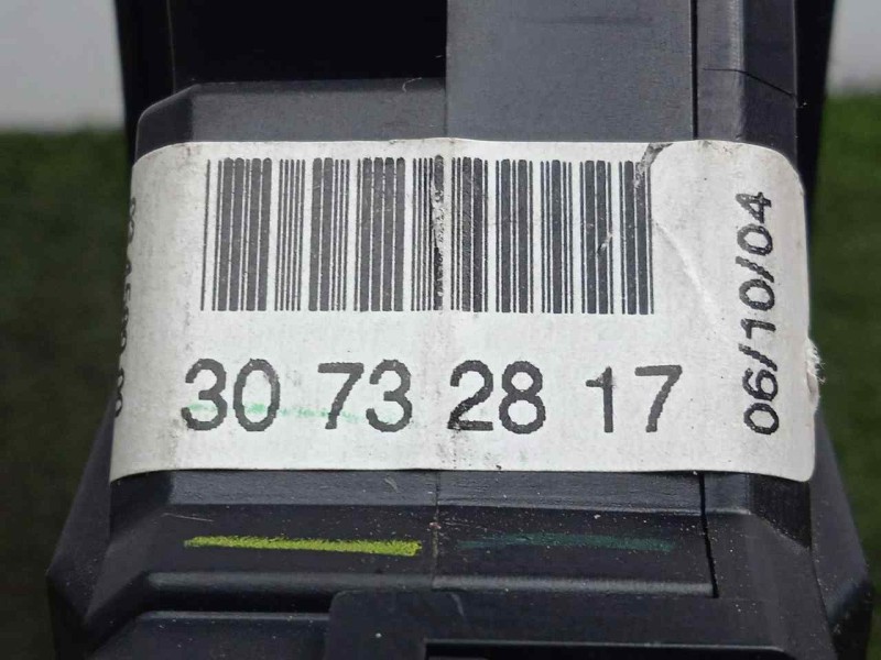Recambio de mando elevalunas delantero derecho para volvo xc90 2.4 diesel cat referencia OEM IAM 30732817  