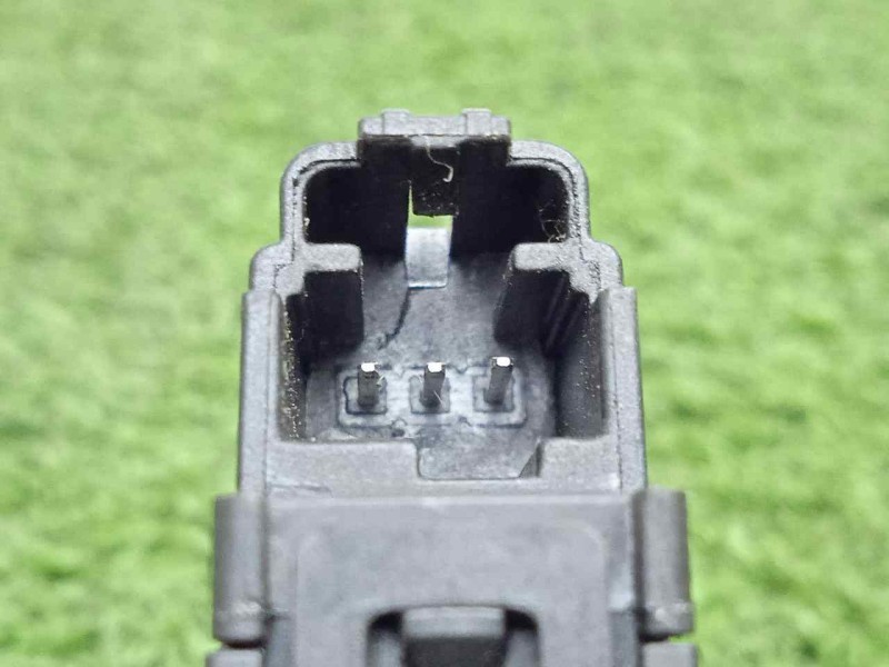 Recambio de warning para ford mondeo lim. 1.5 ecoboost cat referencia OEM IAM DG9T13A350ADW 3.PINES 