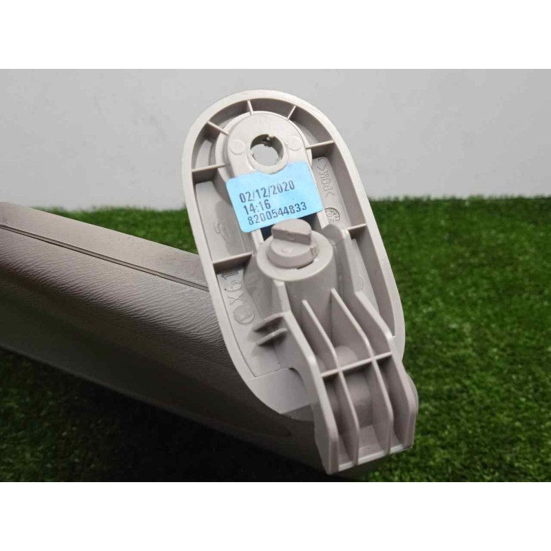 Recambio de parasol izquierdo para renault kangoo 1.5 blue dci diesel fap referencia OEM IAM 8200544833  