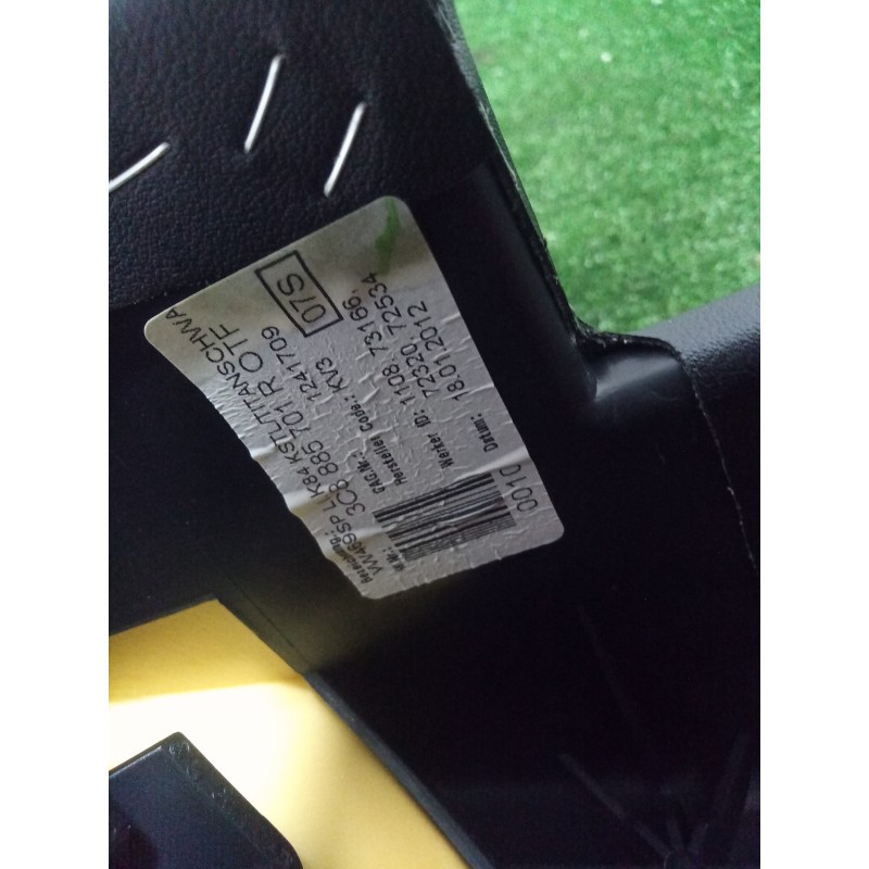 Recambio de asientos trasero izquierdo para volkswagen passat cc (357) 2.0 tdi referencia OEM IAM 3C8885701R EXTREMO RESPALDO TR