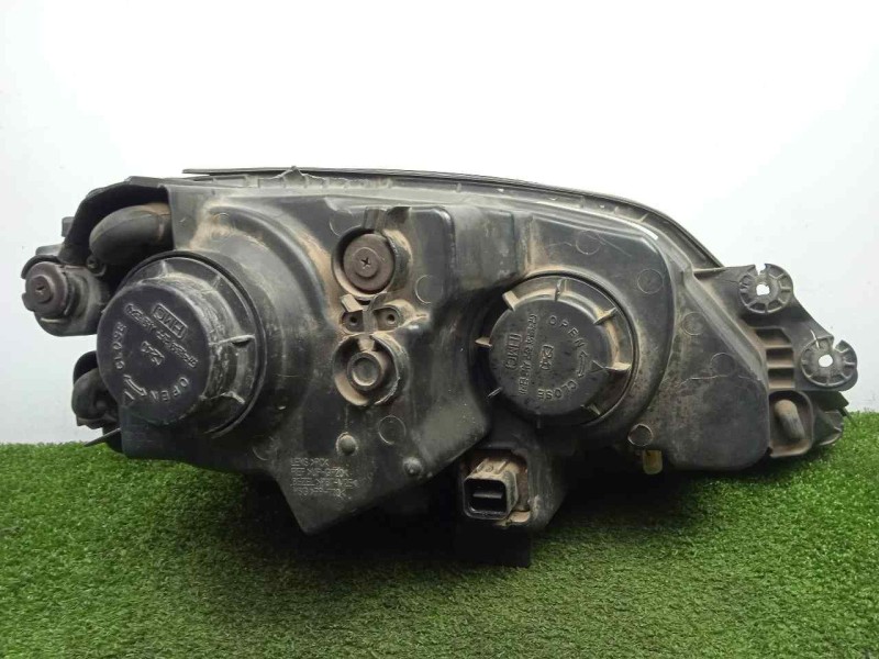 Recambio de faro izquierdo para kia sorento 2.5 crdi cat referencia OEM IAM SINREFERENCIA  CON.TARA