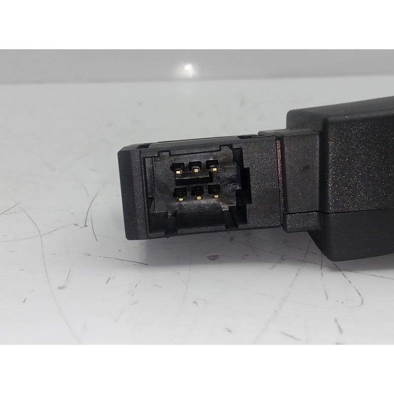 Recambio de mando multifuncion para renault clio iv 1.2 16v referencia OEM IAM   