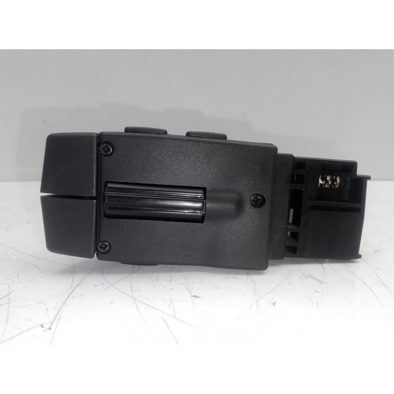 Recambio de mando multifuncion para renault clio iv 1.2 16v referencia OEM IAM   