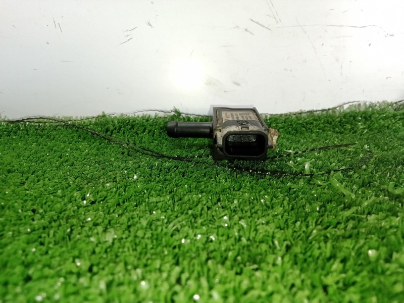 Recambio de sensor presion para dacia duster 1.5 dci diesel fap cat referencia OEM IAM 227709604R  