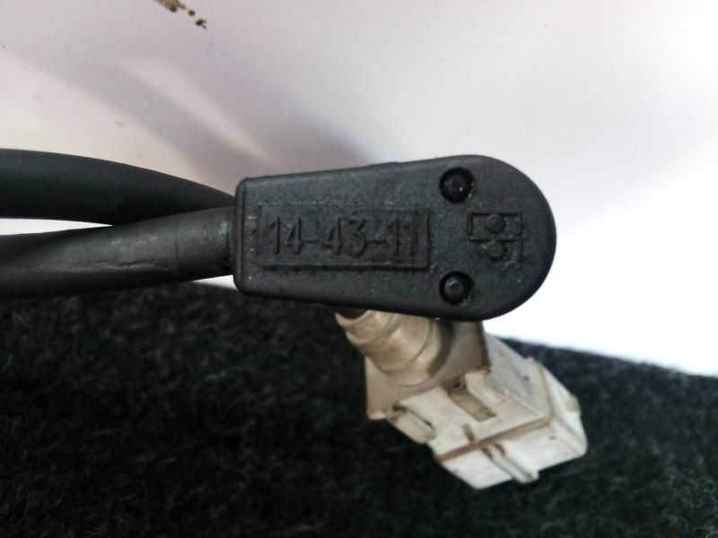 Recambio de sensor para peugeot 206 berlina 1.4 referencia OEM IAM 144311  