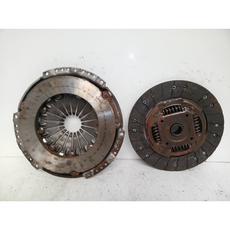 Recambio de kit embrague para audi q2 (gab) 1.6 tdi referencia OEM IAM 04L141025F  