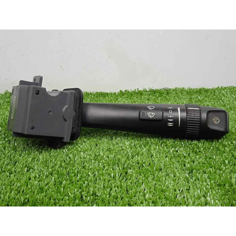 Recambio de mando limpia para volvo s60 berlina 2.4 diesel referencia OEM IAM 30768099  