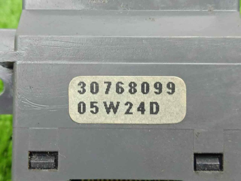 Recambio de mando limpia para volvo s60 berlina 2.4 diesel referencia OEM IAM 30768099  