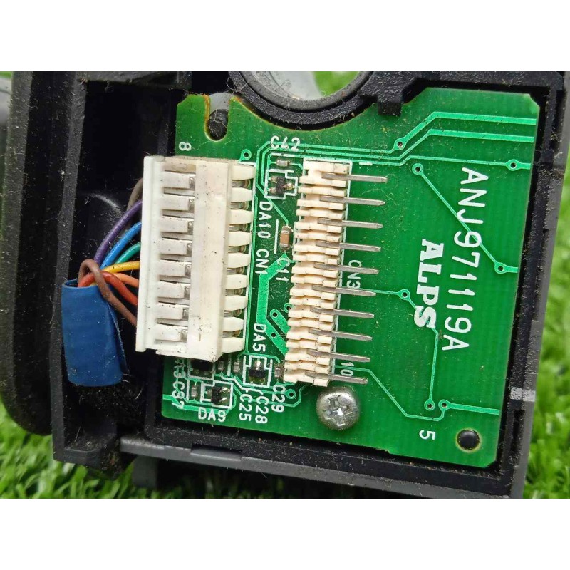 Recambio de mando limpia para volvo s60 berlina 2.4 diesel referencia OEM IAM 30768099  