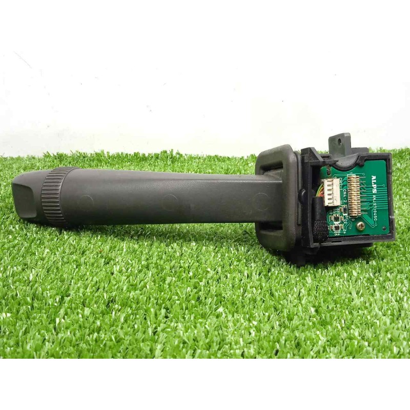 Recambio de mando limpia para volvo s60 berlina 2.4 diesel referencia OEM IAM 9452387  