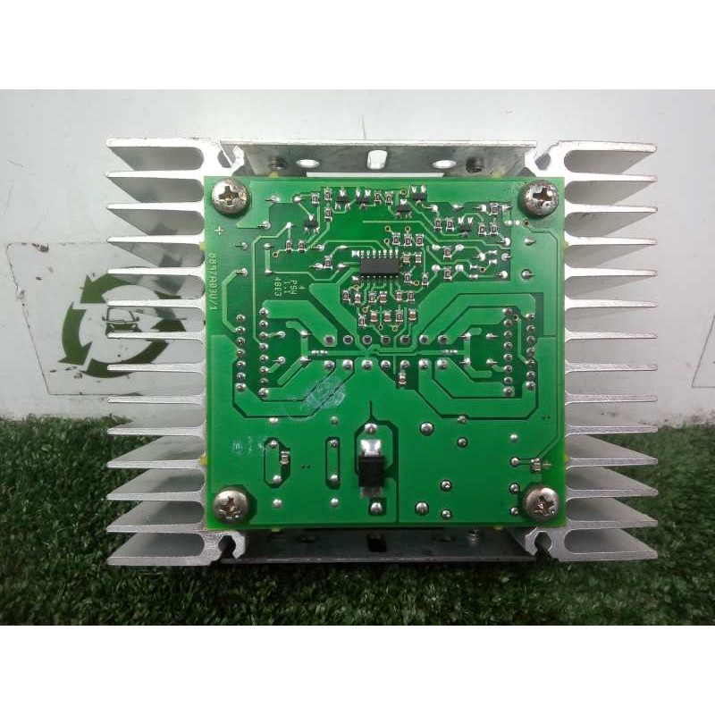 Recambio de modulo electronico para audi a6 berlina (4b2) 2.5 v6 24v tdi referencia OEM IAM 8608800006  