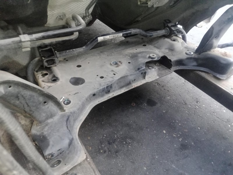 Recambio de puente delantero para ford focus lim. (cb8) 1.6 tdci cat referencia OEM IAM   