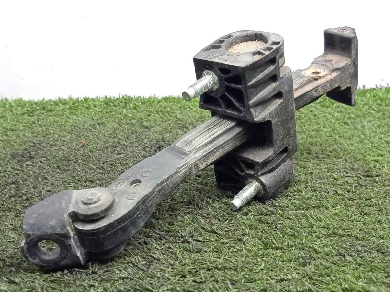 Recambio de retenedor puerta para volvo xc60 2.0 diesel cat referencia OEM IAM 31298467 TRASERA.IZQUIERDA 