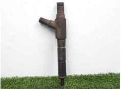 Recambio de inyector para isuzu n-serie referencia OEM IAM 8972598400-583Z484430  