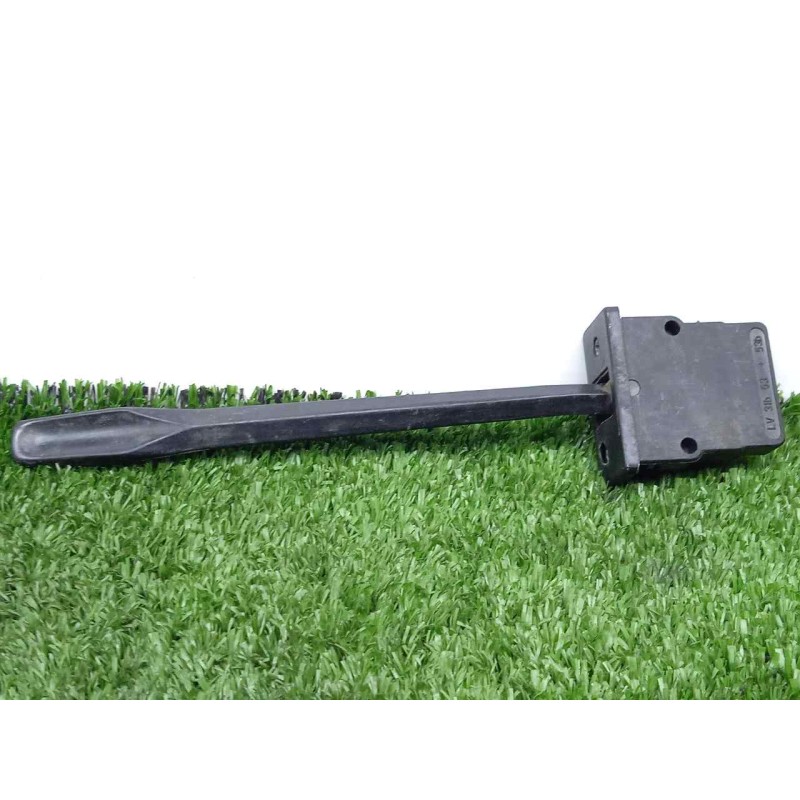 Recambio de mando limpia para renault 12 1.3 referencia OEM IAM   