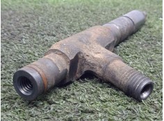 Recambio de inyector para isuzu n-serie referencia OEM IAM 8972598400-583Z484430   2