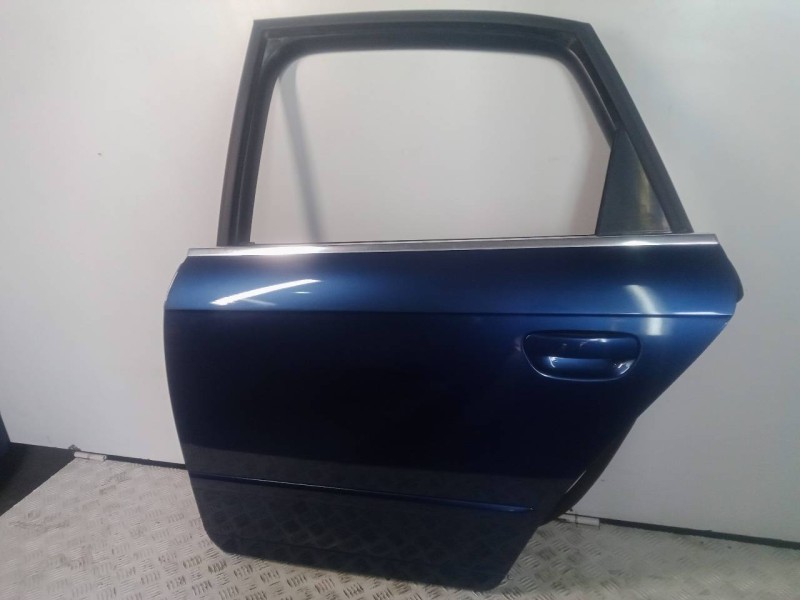 Recambio de puerta trasera izquierda para audi a4 berlina (8e) 1.8 20v turbo referencia OEM IAM   