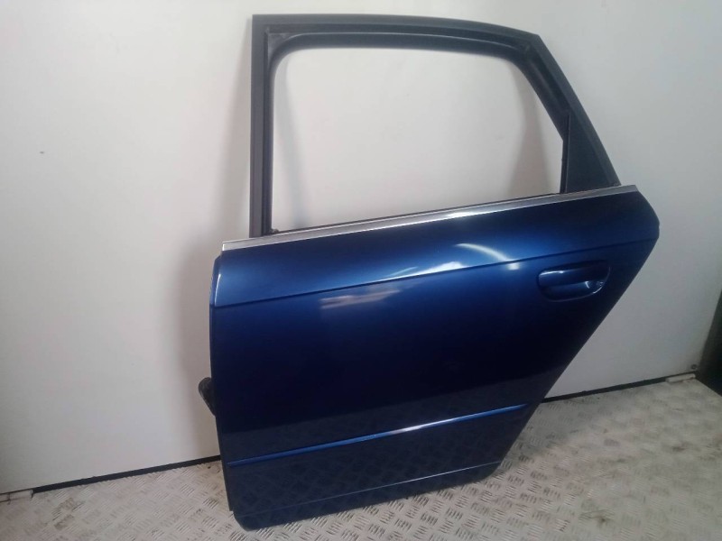Recambio de puerta trasera izquierda para audi a4 berlina (8e) 1.8 20v turbo referencia OEM IAM   