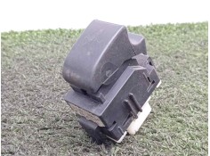 Recambio de mando elevalunas trasero derecho para toyota avensis wagon (t25) 2.2 d-4d cat referencia OEM IAM 8481005050  