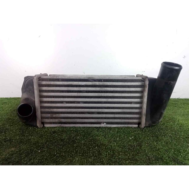 Recambio de intercooler para toyota auris 1.4 turbodiesel cat referencia OEM IAM 179400N080 275X140X63 ALUMINIO