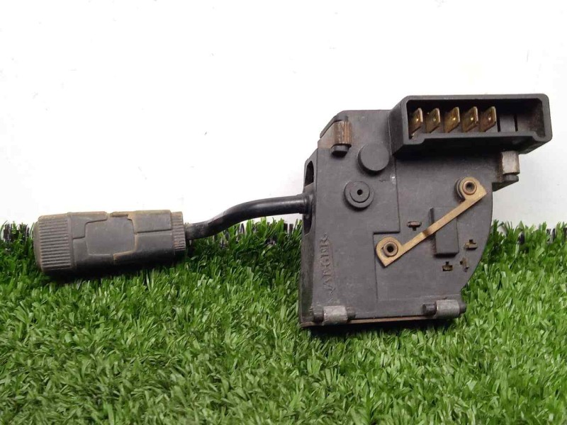 Recambio de mando limpia para renault 5 0.9 referencia OEM IAM   