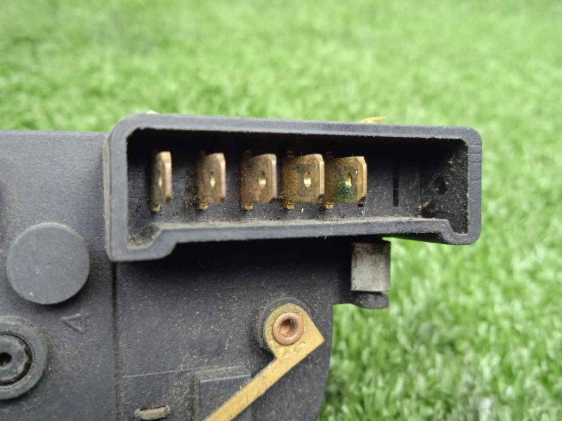 Recambio de mando limpia para renault 5 0.9 referencia OEM IAM   