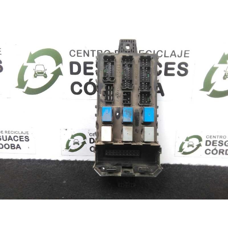 Recambio de caja reles / fusibles para hyundai santa fe (sm) 2.0 crdi cat referencia OEM IAM 9118826105  