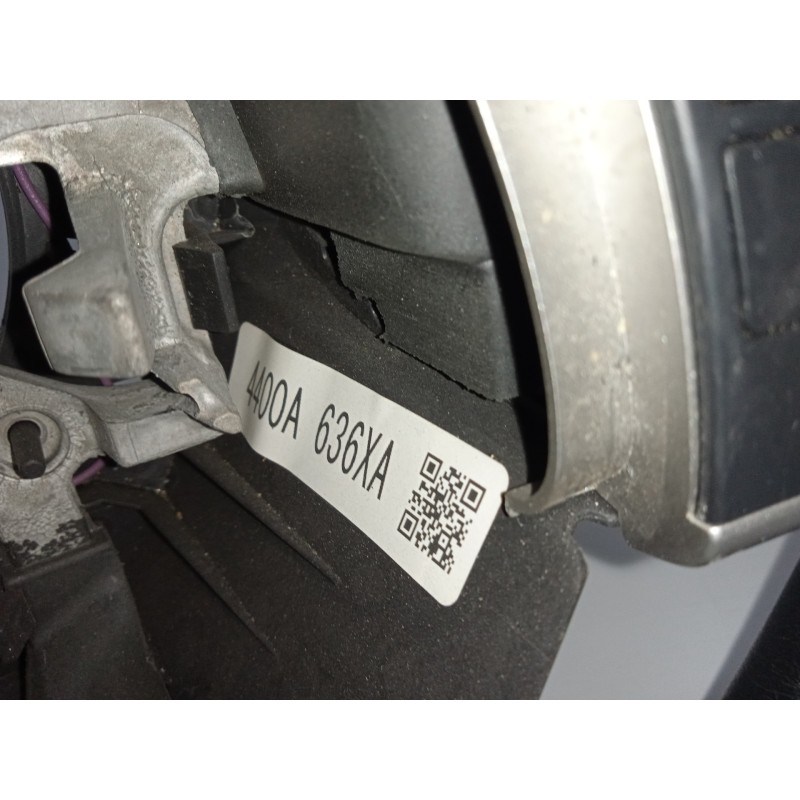 Recambio de volante para mitsubishi asx (ga0w) 1.8 di-d cat referencia OEM IAM 4400A636XA CUERO 