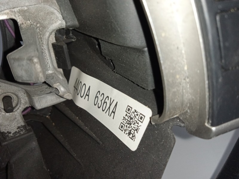 Recambio de volante para mitsubishi asx (ga0w) 1.8 di-d cat referencia OEM IAM 4400A636XA CUERO 