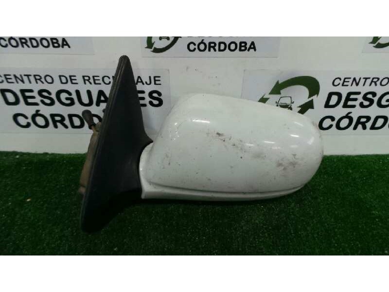 Recambio de retrovisor izquierdo para daewoo nexia referencia OEM IAM  MANUAL BLANCO