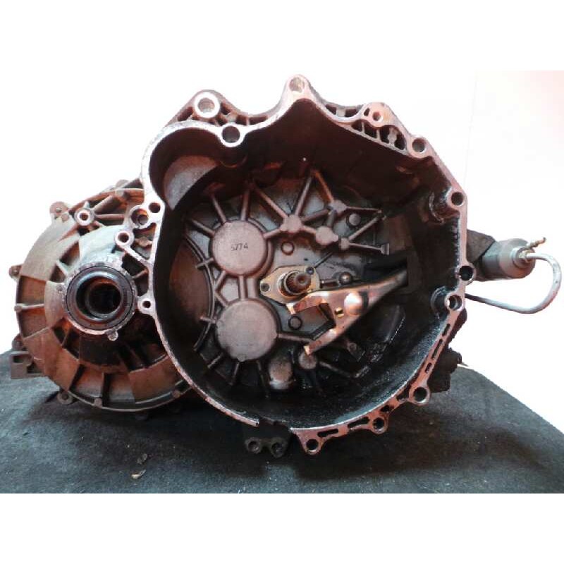 Recambio de caja cambios para volvo s70 berlina 2.5 turbodiesel referencia OEM IAM 1023704 5 VELOCIDADES MANUAL