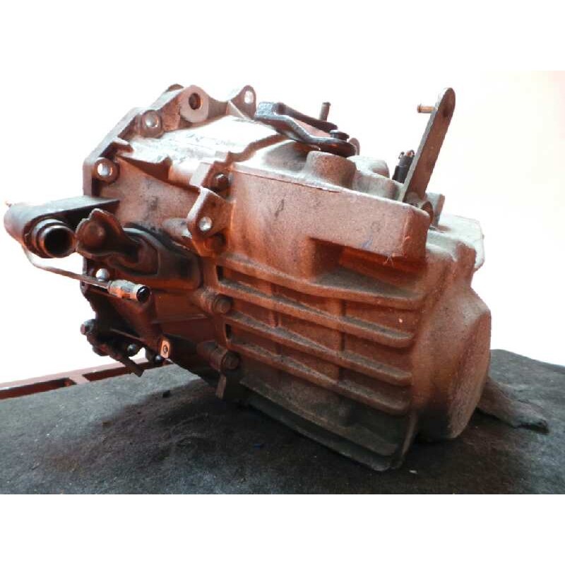 Recambio de caja cambios para volvo s70 berlina 2.5 turbodiesel referencia OEM IAM 1023704 5 VELOCIDADES MANUAL