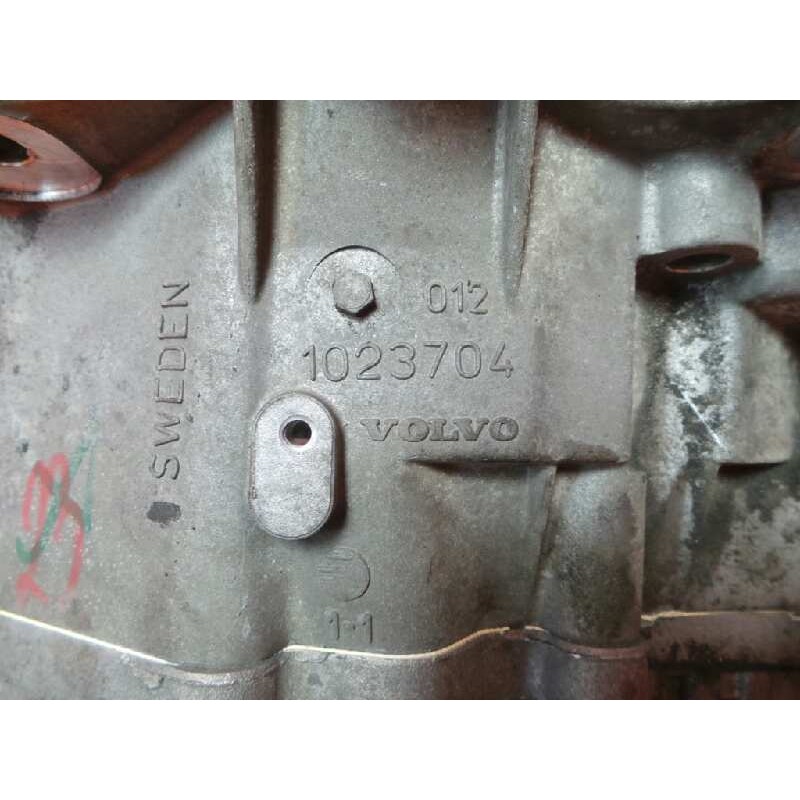 Recambio de caja cambios para volvo s70 berlina 2.5 turbodiesel referencia OEM IAM 1023704 5 VELOCIDADES MANUAL