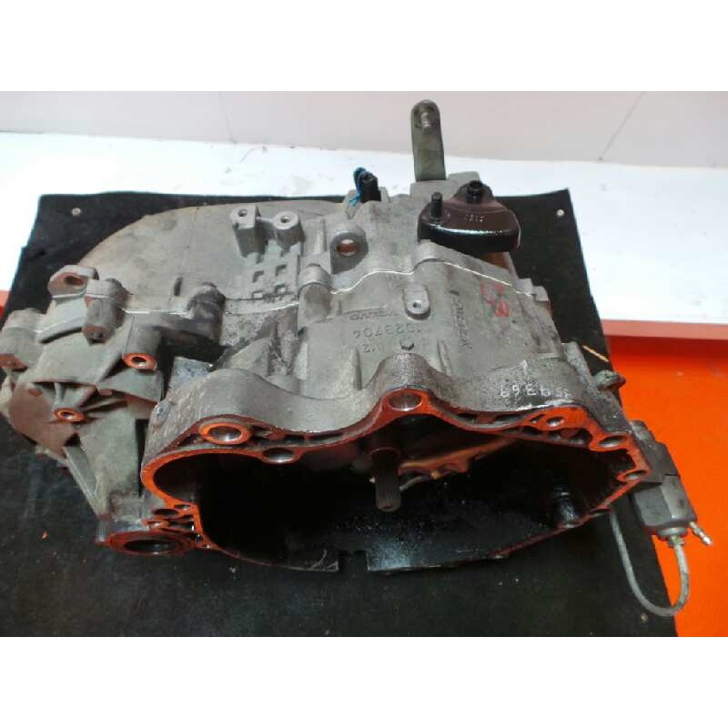 Recambio de caja cambios para volvo s70 berlina 2.5 turbodiesel referencia OEM IAM 1023704 5 VELOCIDADES MANUAL