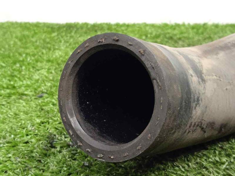 Recambio de tubo presion turbocompresor para toyota auris 1.4 turbodiesel cat referencia OEM IAM 1734333100 FLEXIBLE 