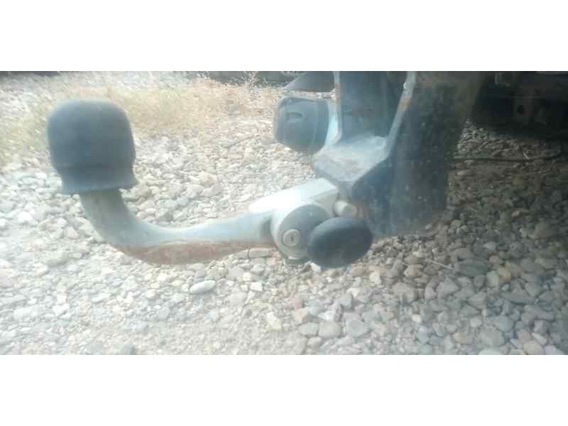 Recambio de enganche remolque para kia sorento 2.5 crdi cat referencia OEM IAM   
