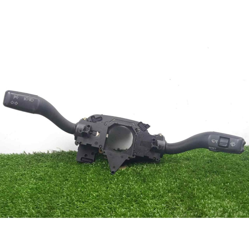 Recambio de mando luces para audi a6 berlina (4f2) 2.0 tdi referencia OEM IAM 4F0953549A-4F0910549 MANDO.DOBLE MANDO.ORDENADOR