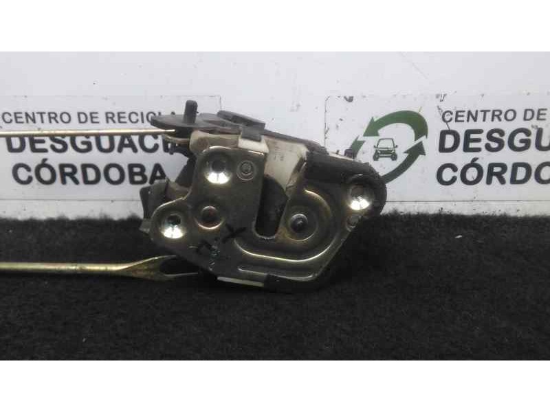 Recambio de cerradura puerta trasera derecha para hyundai lantra berlina (rd) 1.6 cat referencia OEM IAM   