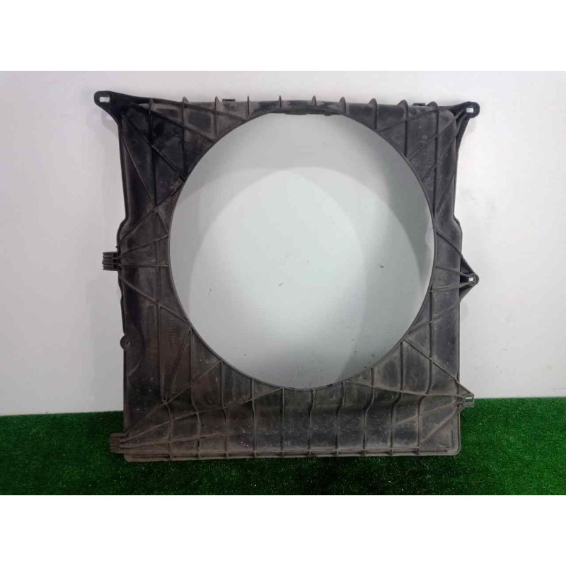 Recambio de calandra delantera de radiador para iveco daily furgón 2.3 diesel cat referencia OEM IAM 5801264636  