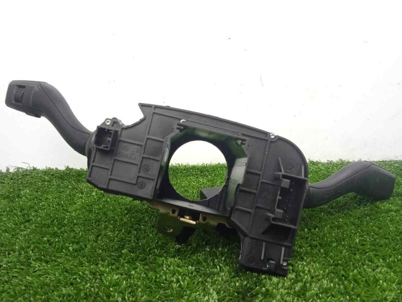 Recambio de mando luces para audi a6 berlina (4f2) 2.0 tdi referencia OEM IAM 4F0953549A-4F0910549 MANDO.DOBLE MANDO.ORDENADOR