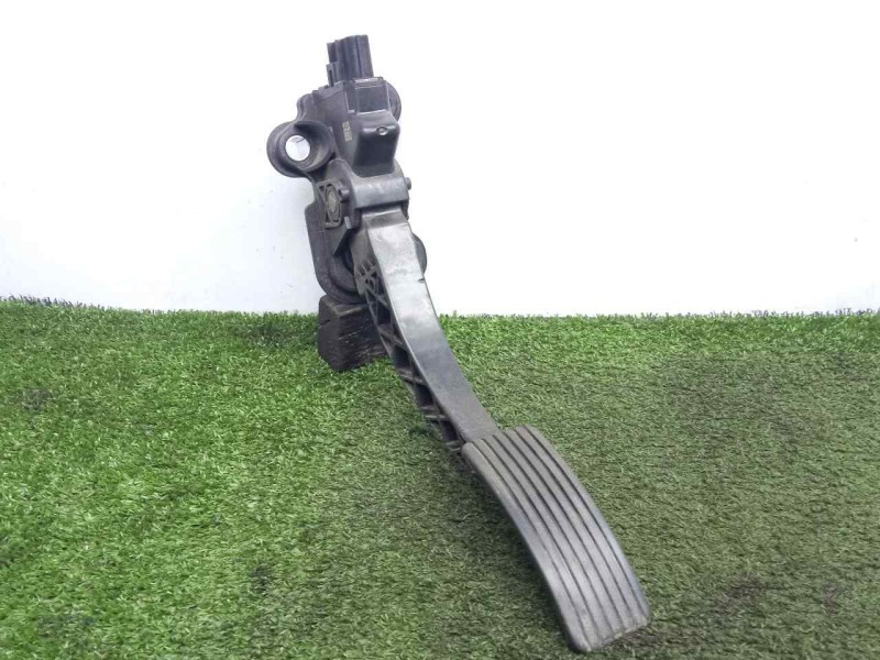 Recambio de potenciometro pedal para mitsubishi outlander (cw0) 2.0 di-d cat referencia OEM IAM MN101544  