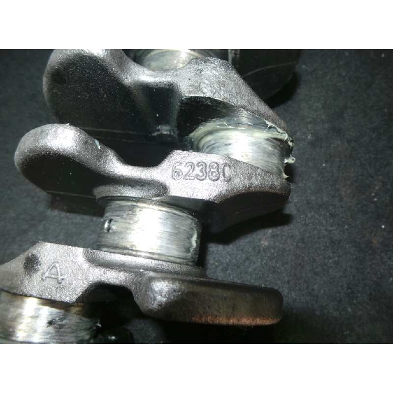 Recambio de cigueñal para peugeot 206 berlina 1.4 hdi referencia OEM IAM 6238C-2151  