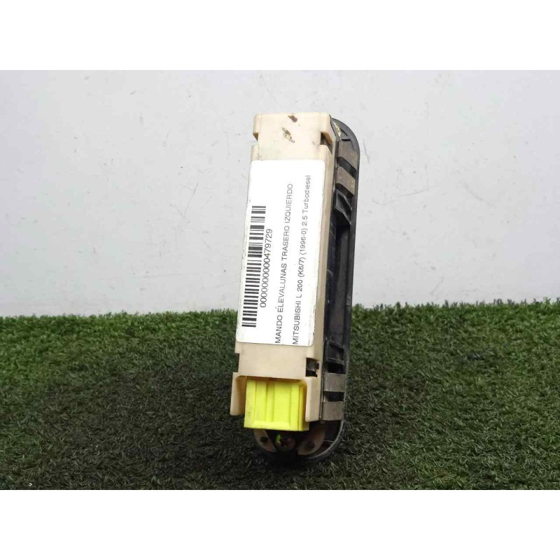 Recambio de mando elevalunas trasero izquierdo para mitsubishi l 200 (k6/7) 2.5 turbodiesel referencia OEM IAM   