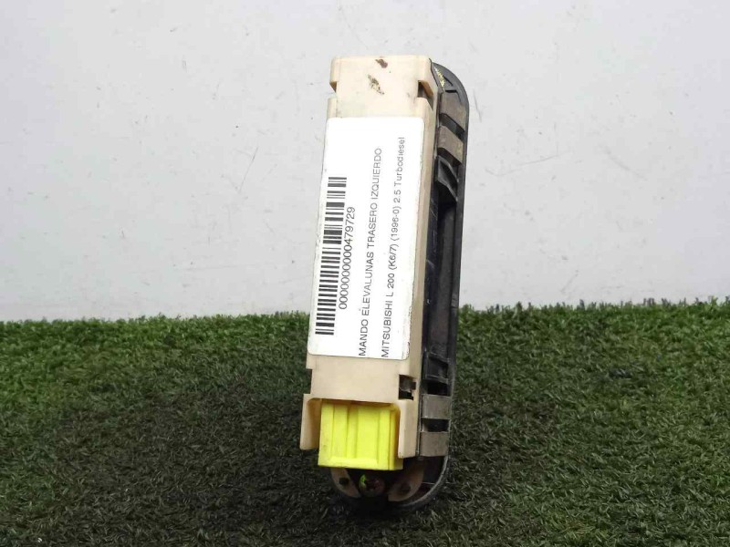 Recambio de mando elevalunas trasero izquierdo para mitsubishi l 200 (k6/7) 2.5 turbodiesel referencia OEM IAM   