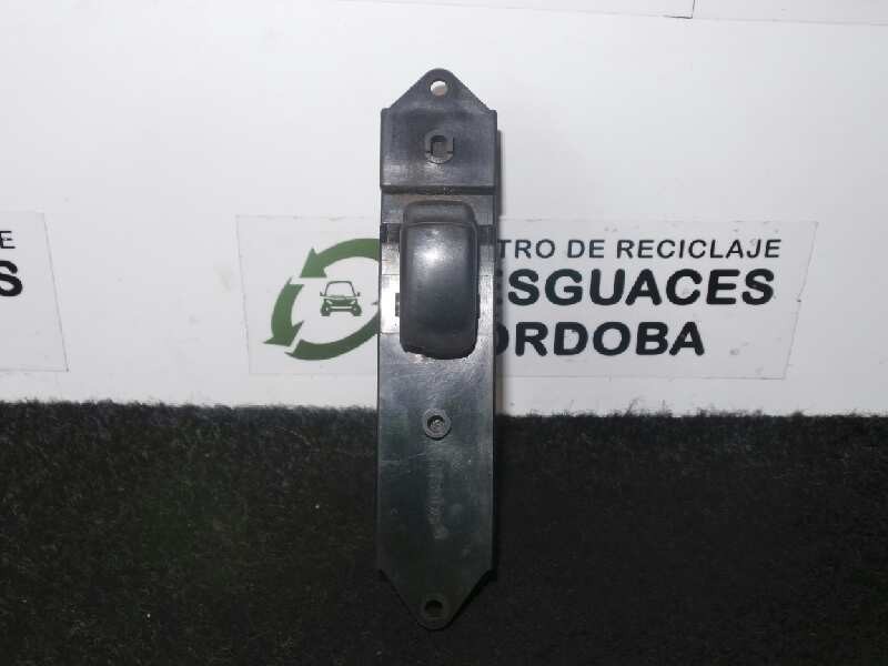 Recambio de mando elevalunas trasero derecho para mitsubishi l 200 (k6/7) 2.5 turbodiesel referencia OEM IAM   